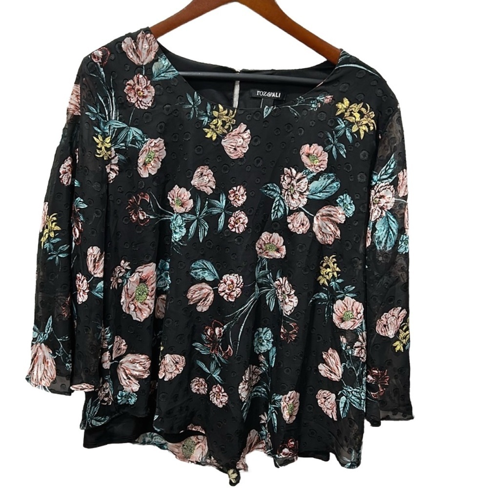 Roz & Ali floral print bell sleeves black blouse size XL GUC